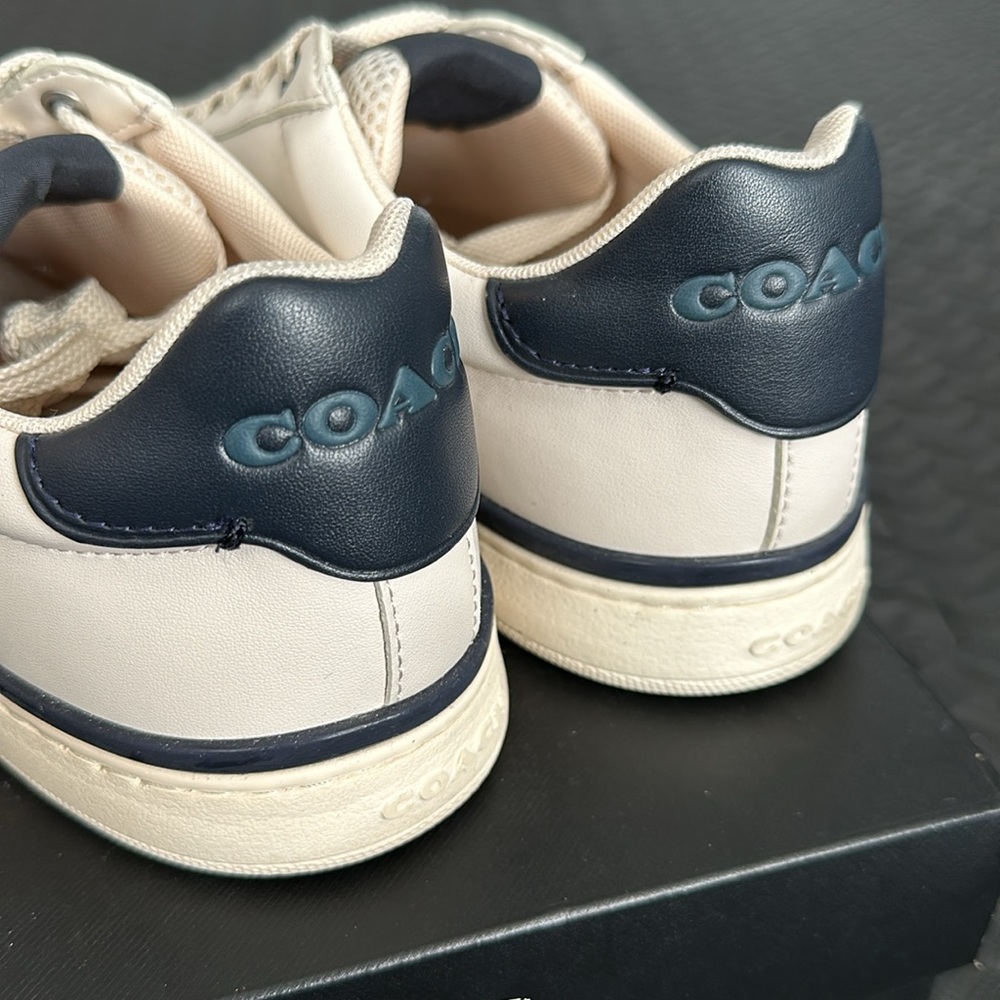 Coach Clip Low Top Sneakers - Chalk/Midnight Navy - Size 7 Men’s - Picture 7 of 9